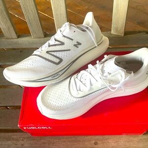 New Balance FuelCell Rebel V3. Men’s 11.5